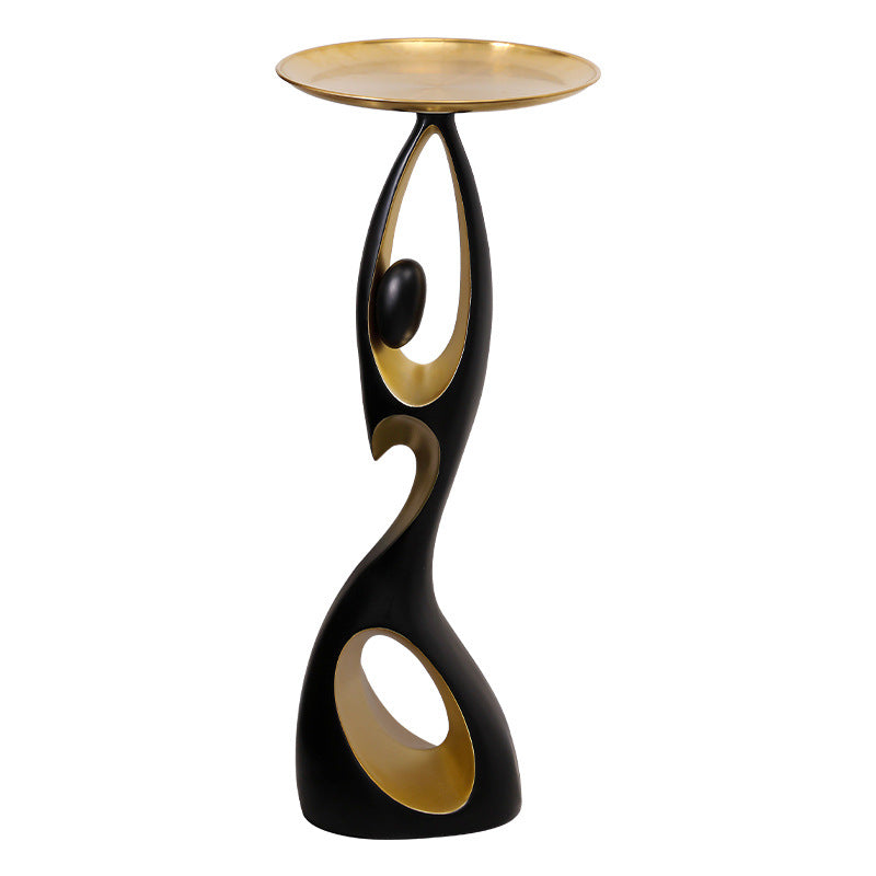 Simple and modern large floor to ceiling decorations
