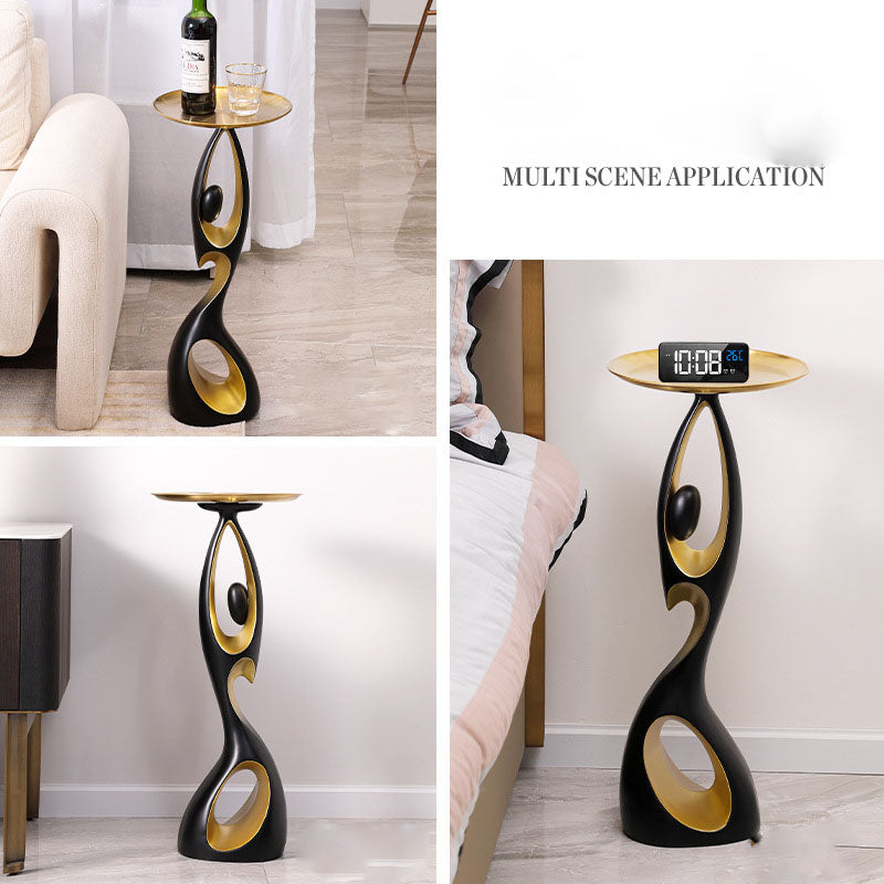 Simple and modern large floor to ceiling decorations