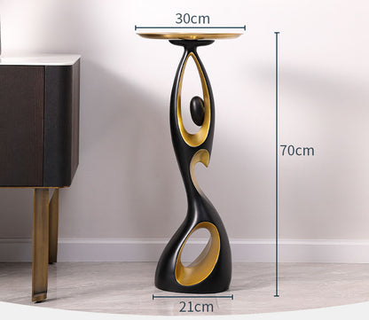 Simple and modern large floor to ceiling decorations